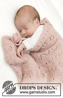 Pink Sea Blanket / DROPS Baby 46-9 - Couverture tricotée pour bébé en DROPS Sky. Se tricote avec point ajouré et point mousse.