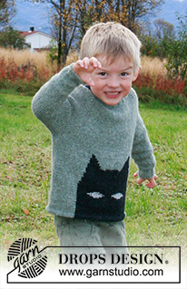 To the Rescue! / DROPS Children 34-16 - Knitted jumper for children with bat pattern in DROPS Sky. The piece is worked top down with raglan. Sizes 2-12 years.