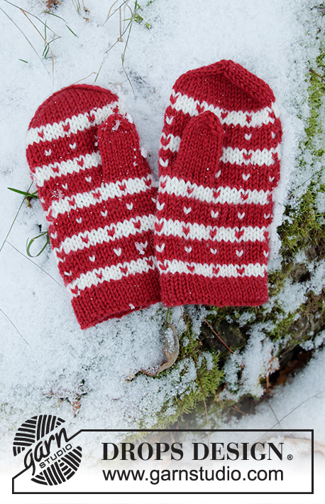 Candy Cane Lane Mittens / DROPS Children 34-35 - Dziecięce rękawiczki na drutach z żakardem norweskim, z włóczki DROPS Karisma. Od 1 do 12 lat
