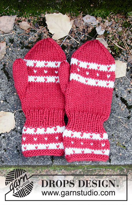 Candy Cane Lane Mittens / DROPS Children 34-36 - Mitenes tricotadas com jacquard norueguês para criança, em DROPS Karisma. Tamanhos 1 - 12 anos