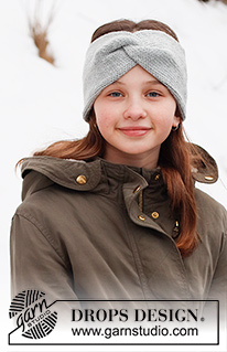 Winter Smiles Headband / DROPS Children 41-20 - Stickat pannband till barn med fläta i DROPS Merino Extra Fine. Storlek 2 – 12 år.