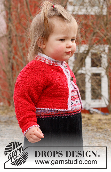 Hipp Hipp Hurra Jacket / DROPS Children 44-2 - Casaco curto tricotado de cima para baixo para bebé e criança em DROPS Baby Merino. Tricota-se com jacquard norueguês e cavas raglan. Tamanhos: 6 meses – 6 anos.
