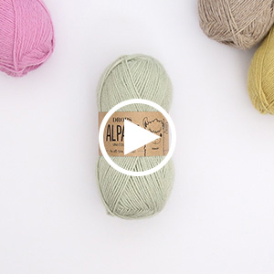 Product video thumbnail yarn Alpaca