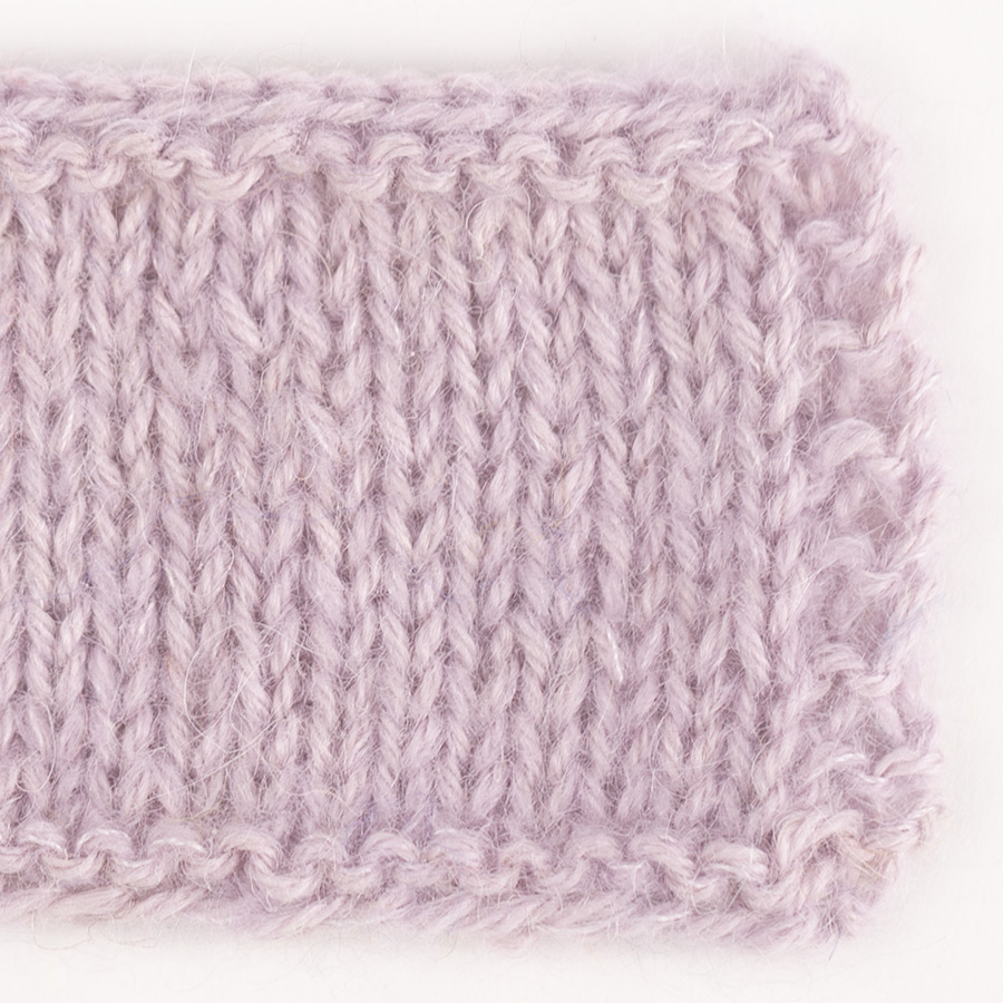 Yarn combinations knitted swatches alpaca4010-kidsilk09