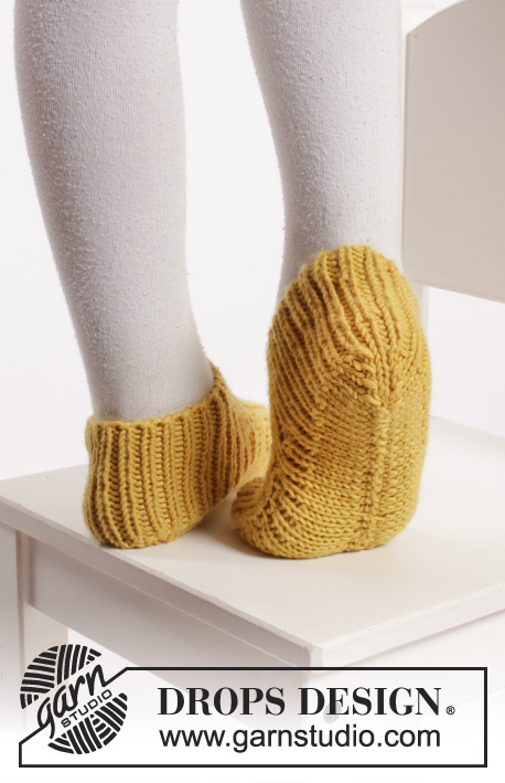 Bernie's Socks / DROPS Extra 0-1134 - DROPS papučky pletené pružným vzorem z příze Merino Extra Fine. Velikost: 20-34.
