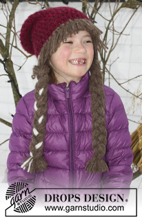 Anna Smiles / DROPS Extra 0-1225 - Bonnet crocheté pour enfant avec 2 fils DROPS Air, avec tresses et frange. Du 3 au 14 ans.