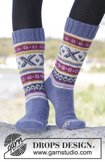 Moon Valley Socks / DROPS Extra 0-1265 - Chaussettes DROPS avec jacquard norvégien, en ”Karisma”. Du 35 au 46