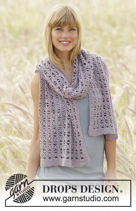 Rise and Shine / DROPS Extra 0-1267 - Crochet DROPS scarf with lace pattern in BabyMerino.