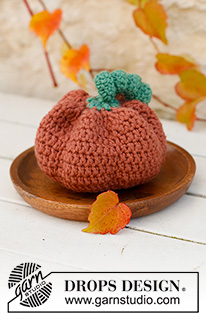 Pumpkin Swirls / DROPS Extra 0-1541 - Crocheted pumpkin in DROPS Merino Extra Fine. Theme: Halloween.