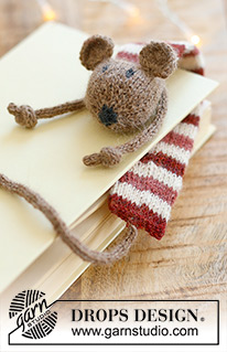 Library Mouse / DROPS Extra 0-1576 - Strikket bokmerke mus med striper i DROPS Alpaca. Tema: Jul.