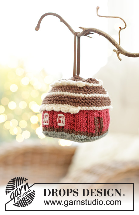 Winter's Tale / DROPS Extra 0-1608 - Ornamento de Natal / casa tricotada em DROPS Merino Extra Fine. Tricota-se em redondo, de cima para baixo. Tema: Natal.