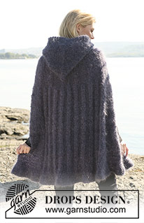 Elven Dance / DROPS Extra 0-450 - DROPS cape with hood in ”Vienna” eller Melody. Size M.