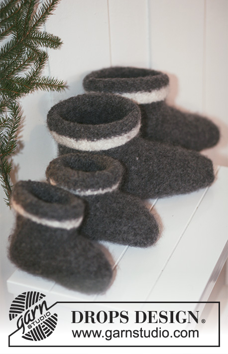 House Elves / DROPS Extra 0-568 - Stickade och tovade DROPS jul-tofflor i ”Snow”. Storlek 21 till 48.