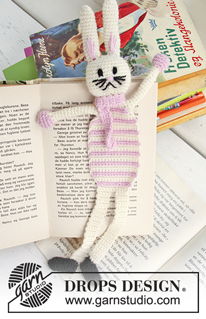 Bella, the Book Bunny / DROPS Extra 0-633 - Marque-page DROPS  Lapin de Pâques au crochet en Alpaca. 