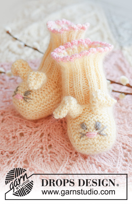 Bunny Toes / DROPS Extra 0-634 - DROPS Easter bunny booties in ”BabyMerino” and ”Kid-Silk”.