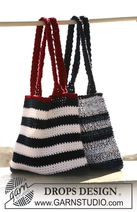 DROPS 106-37 - Crochet bag/tote bag with stripes in DROPS Ice and DROPS Muskat Soft, and crochet bag/tote bag with stripes in DROPS Ice