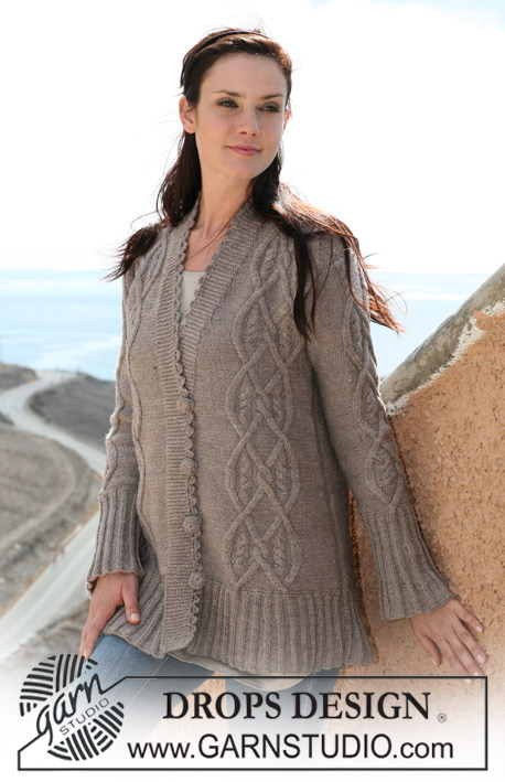 DROPS 107-11 - DROPS jacket with cable pattern in ”Karisma”. Sizes: S - XXXL