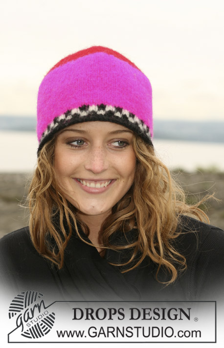 DROPS 108-28 - Knitted DROPS hat in pattern in 3 threads ”Alpaca”. 