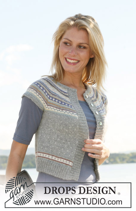 Valeria Grey / DROPS 108-60 - DROPS jacket in ”Alpaca” with round yoke and multi colored pattern. Long or short sleeves. With suggested alternative color combinations. Size XS - XXL