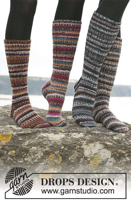 Pippi Jumps / DROPS 110-31 - Long DROPS socks in ”Fabel” with foot in rib or stockinette st. 
