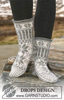 Free patterns - Children Socks & Slippers / DROPS 116-55