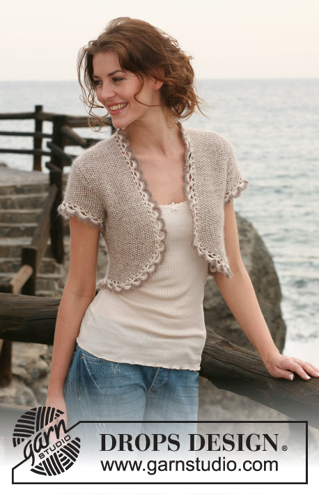 Coffee & Cream / DROPS 118-20 - DROPS bolero in moss st in ”Cotton Viscose” and ”Kid-Silk” with short sleeves and crochet borders.  Size: S to XXXL