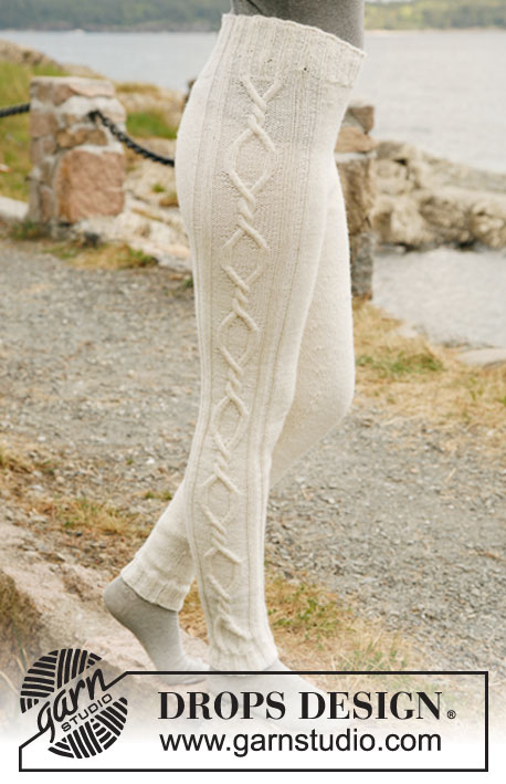 Mermaid / DROPS 131-6 - Knitted DROPS tights with cables in ”Karisma”. Size: XS - XXL