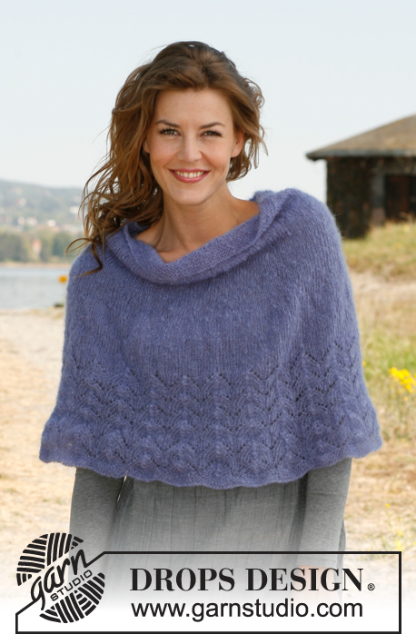 Shoulder snuggle / DROPS 134-19 - Knitted DROPS poncho with lace pattern in Vivaldi. Size: S to XXXL