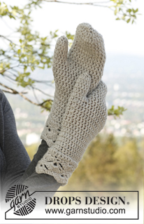 Rani / DROPS 141-25 - Set consist of: Crochet DROPS hat, neck warmer and mittens with fan pattern in ”Merino Extra Fine”.
