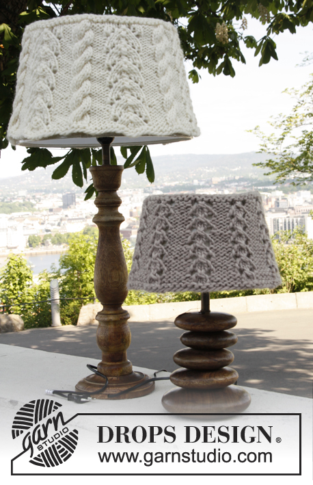 Lucida cable / DROPS 144-14 - Knitted DROPS lamp shade cover in Snow.  
