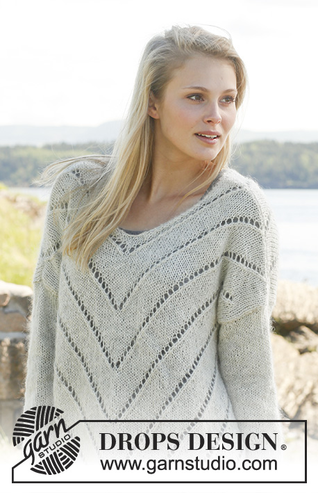 Eva Sweater / DROPS 149-3 - Knitted DROPS jumper with lace pattern and ¾ sleeves in Alpaca and Kid-Silk. Size: S - XXXL.
