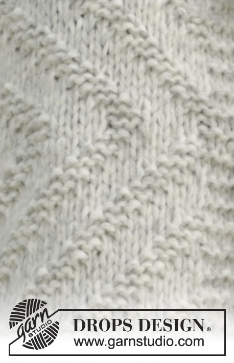 By The Lake Jacket / DROPS 157-6 - Chaqueta de punto DROPS con patrón texturado y cuello chal en 1 hilo “Cloud” o 2 hilos “Brushed Alpaca Silk”. Talla: S – XXXL.