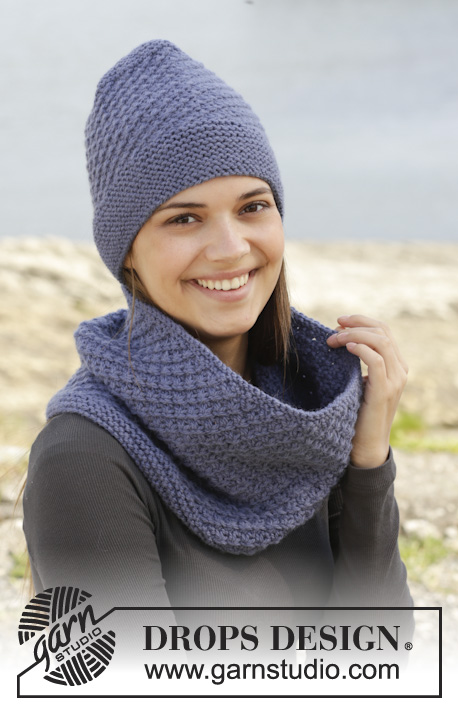 Velvet Morning / DROPS 158-20 - Knitted DROPS neck warmer and hat with star pattern in ”Nepal”.