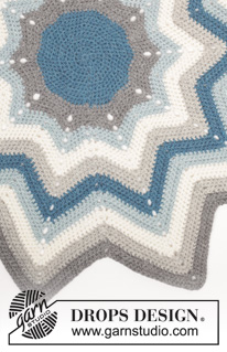 Pole Star / DROPS 163-12 - Crochet DROPS rug with stripes and zig-zag pattern in Snow.