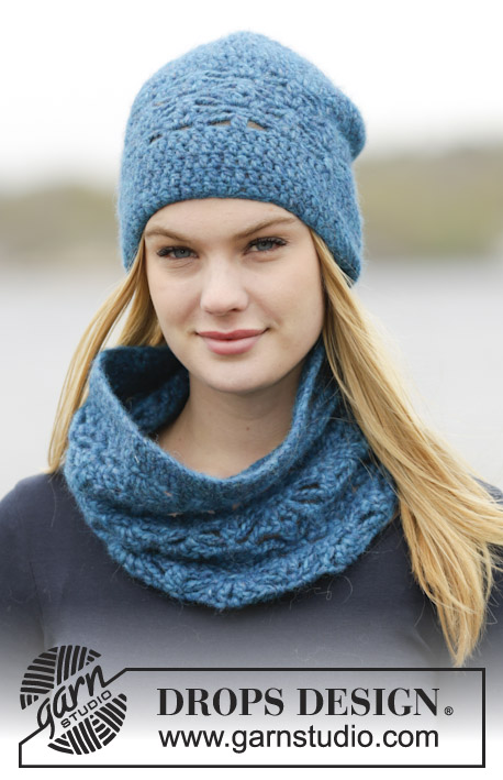 Lakeside Set / DROPS 164-32 - Set consists of: Crochet DROPS hat and neck warmer with trebles and lace pattern in ”Air”.