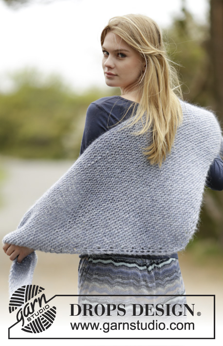 Loving Embrace / DROPS 166-14 - Knitted DROPS shawl in garter st in Air or Brushed Alpaca Silk.