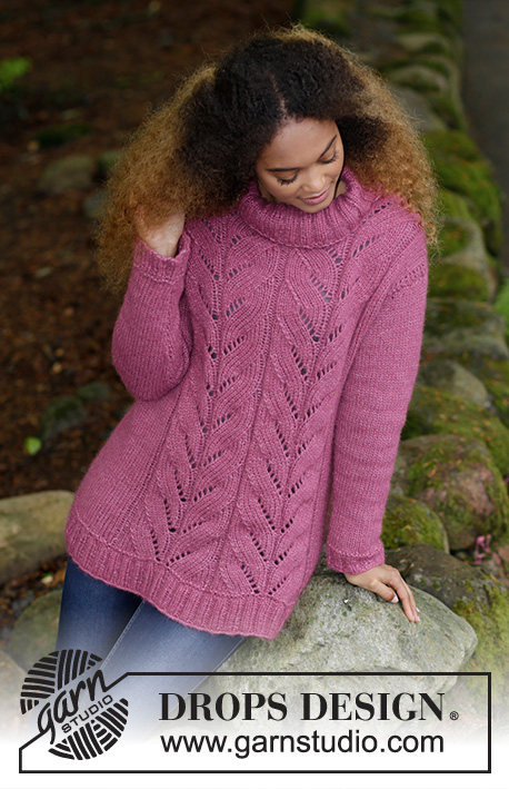 Lotus / DROPS 179-15 - Knitted jumper with lace pattern and rib. Sizes S - XXXL.
The jumper is worked in DROPS Air.