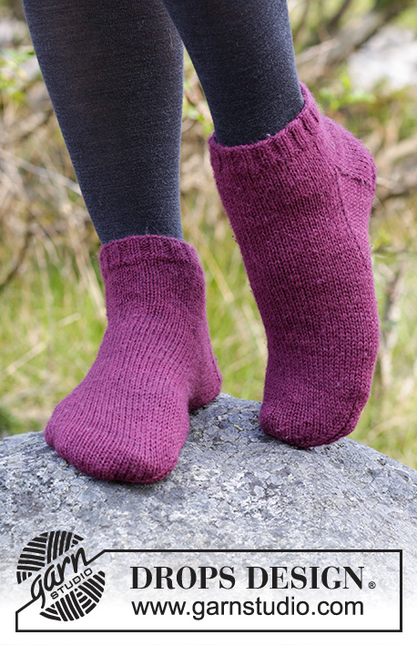 Toasty Toes / DROPS 182-15 - Knitted ankle socks. Sizes 15/17 - 44/46. The socks are worked in DROPS Nord.