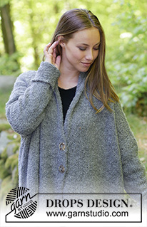 Forest Mist / DROPS 184-17 - Knitted jacket with shawl collar, split in sides and diagonal shoulders. Sizes S - XXXL.
The piece is worked in DROPS Alpaca Bouclé.