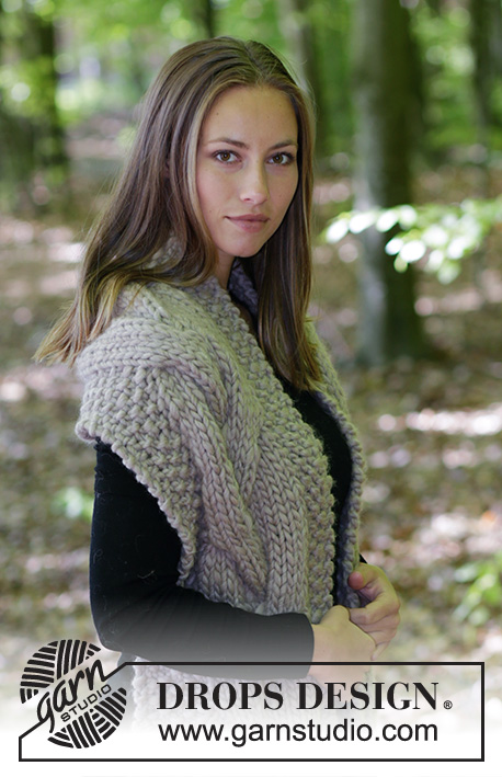 Noelia / DROPS 184-33 - Cachecol tricotado em DROPS Polaris com torcidos e ponto de arroz.