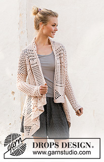 Blossoming Beauty / DROPS 200-16 - Crocheted square jacket in DROPS Cotton Merino. The piece is worked with lace pattern. Sizes S - XXXL.