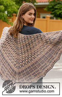 Owl Feathers / DROPS 203-13 - Knitted shawl in DROPS Delight and DROPS Alpaca. The piece is worked top down with stripes and 2-colored leaf pattern in English rib.