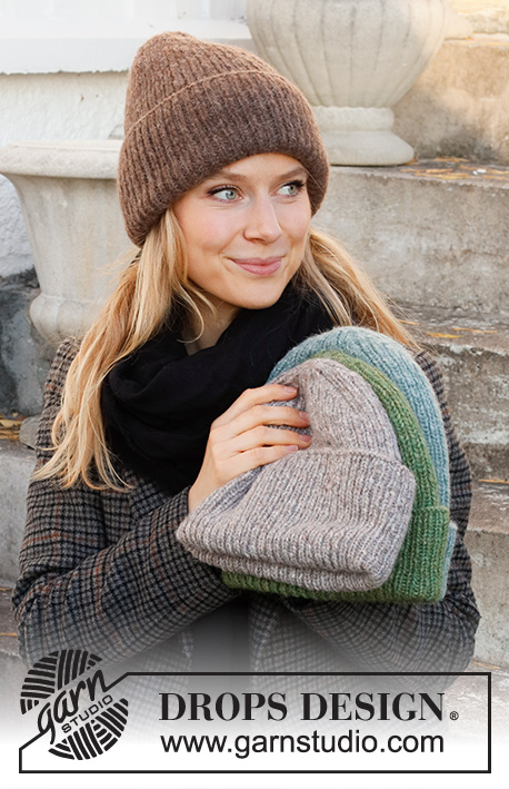 Winter Smiles Hat / DROPS 214-67 - Knitted beanie / hipster hat with rib in DROPS Air. Theme: Christmas.