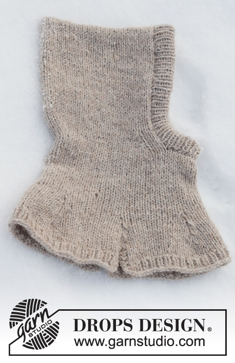 Warm Snuggles / DROPS 214-71 - Gorro / Capuz / Balaclava tricotado em DROPS Karisma e DROPS Brushed Alpaca Silk, em ponto meia, com orla em canelado.