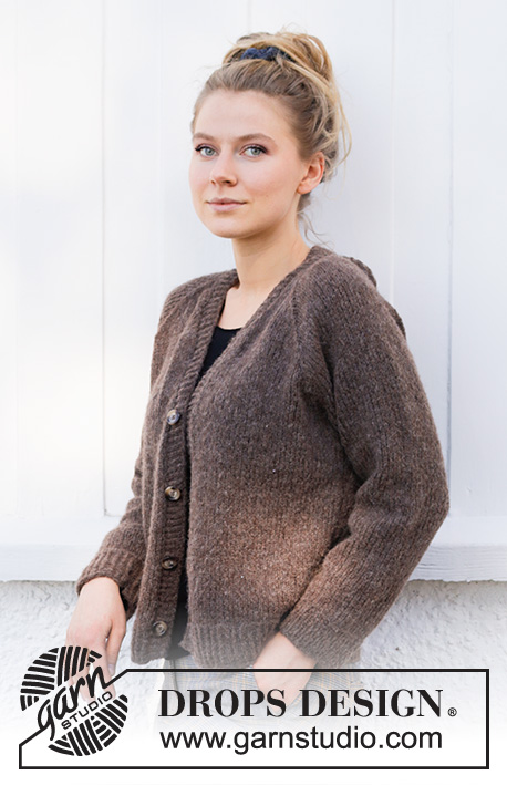 Autumn Pathways / DROPS 216-11 - Knitted jacket with raglan in DROPS Air. The piece is worked with V-neck and split in the sides. Sizes S - XXXL.