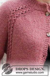 Alpenglow / DROPS 218-12 - Sweter rozpinany na drutach przerabiany od góry do dołu z włóczek DROPS Alpaca i DROPS Kid-Silk, z podwójnym wykończeniem dekoltu i rękawami typu saddle shoulder. Od S do XXXL