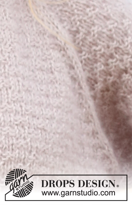 Lavender Sprinkles / DROPS 222-12 - Strikket bluse med raglan i DROPS Alpaca og DROPS Kid-Silk. Arbejdet strikkes oppefra og ned med dobbelt halskant, strukturmønster og ¾ lange ærmer. Størrelse XS - XXL.