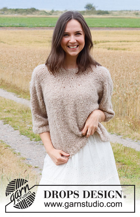 Crushed Walnuts Sweater / DROPS 222-15 - Knitted jumper in DROPS Alpaca Bouclé. The piece is worked top down with round yoke and ¾-length sleeves. Sizes S - XXXL.