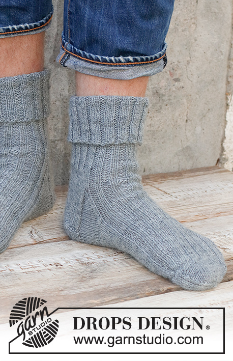 Shadow Spin / DROPS 224-29 - Knitted socks for men in DROPS Fabel. Sizes 38 – 46 = US 6 – 12 1/2