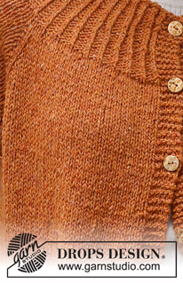 Warm Orange / DROPS 228-17 - Raglánový propínací svetr s kapsami a postranními rozparky pletený shora dolů z příze DROPS Soft Tweed. Velikost XS - XXL.